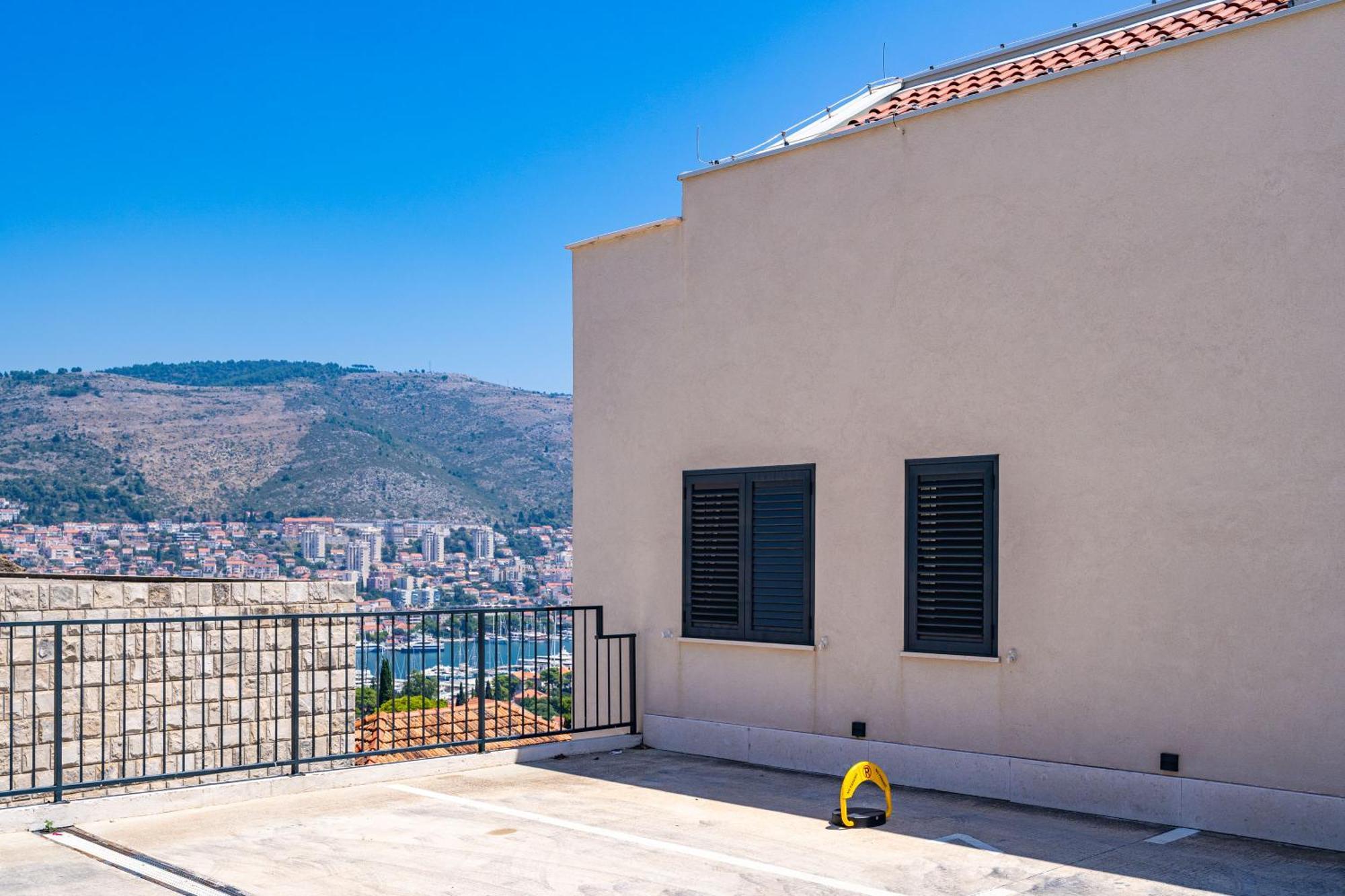 The Panoramic View Penthouse Apartment Sweet Petite Dubrovnik Exterior foto