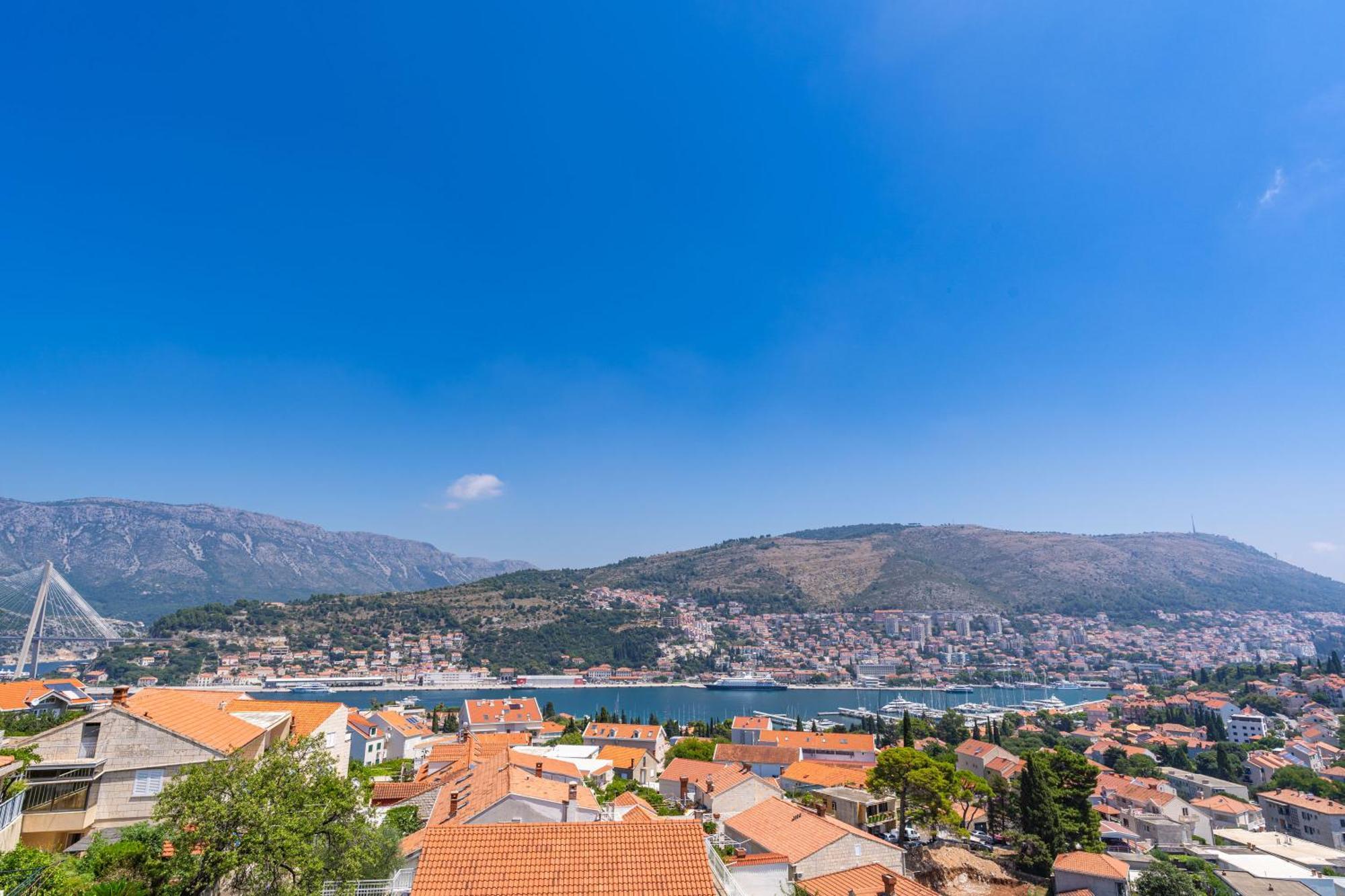 The Panoramic View Penthouse Apartment Sweet Petite Dubrovnik Exterior foto